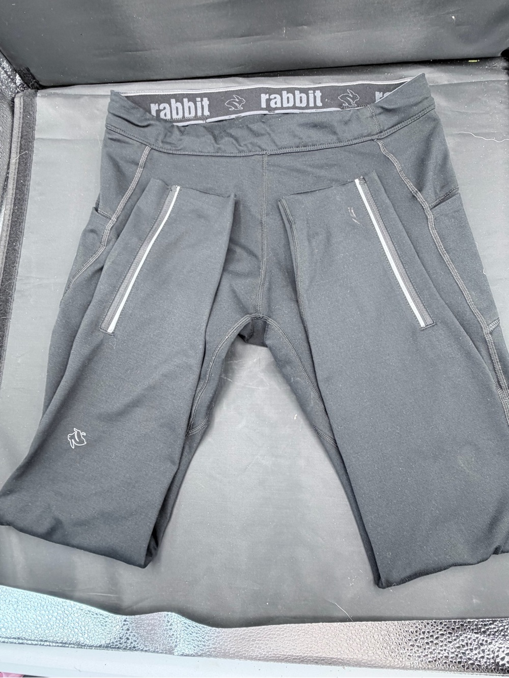Rabbit Leggings Womens Medium Black Pockets Running Gym Performance Stretch